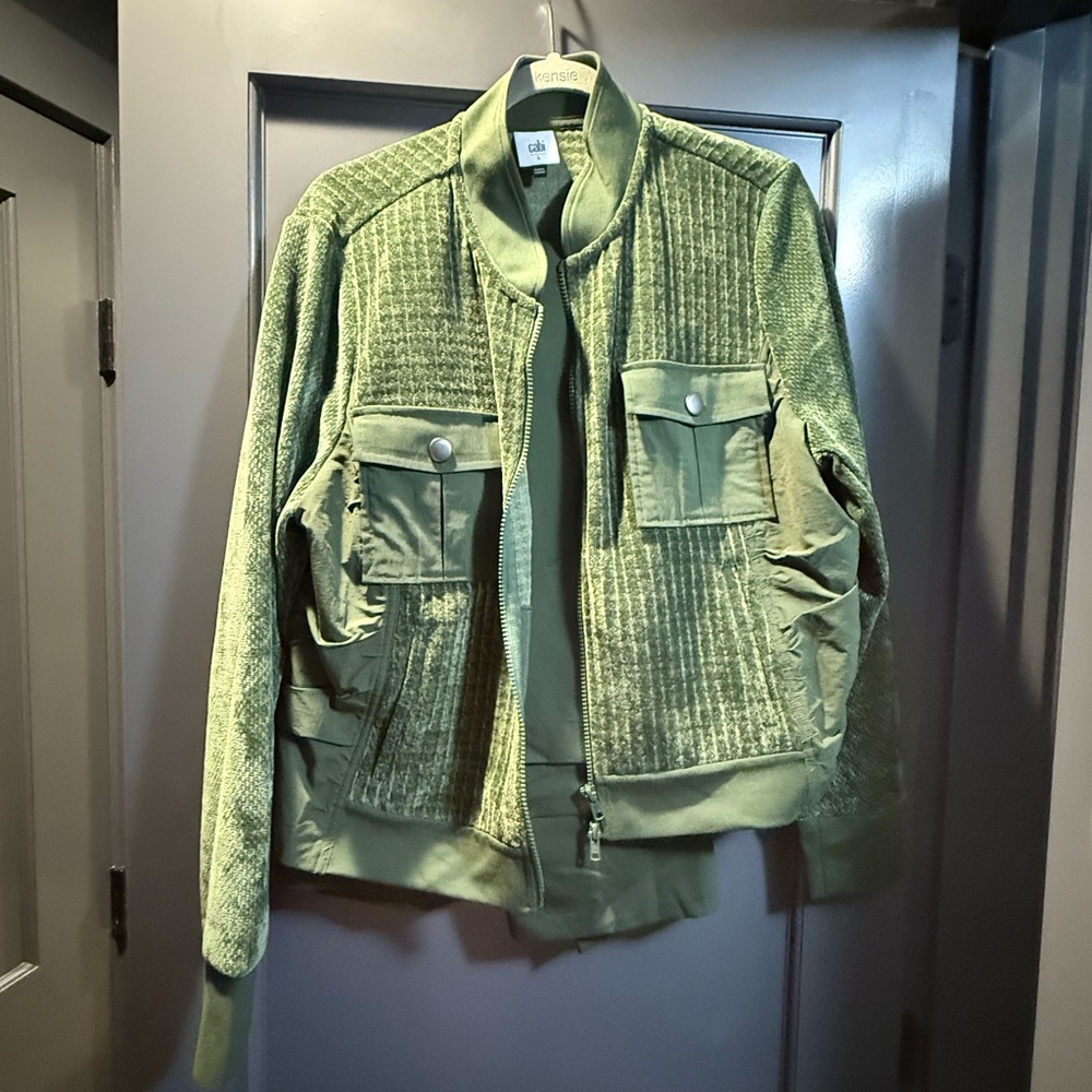 Green- Cabi Set - Size L jacket - Size M pants - new